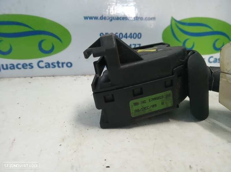 COMANDO LIMPA-VIDROS FORD FOCUS 2004 -98AG17A553DR - 1