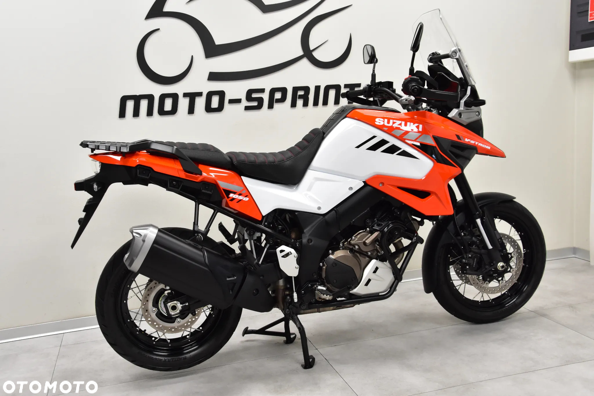Suzuki DL - 4