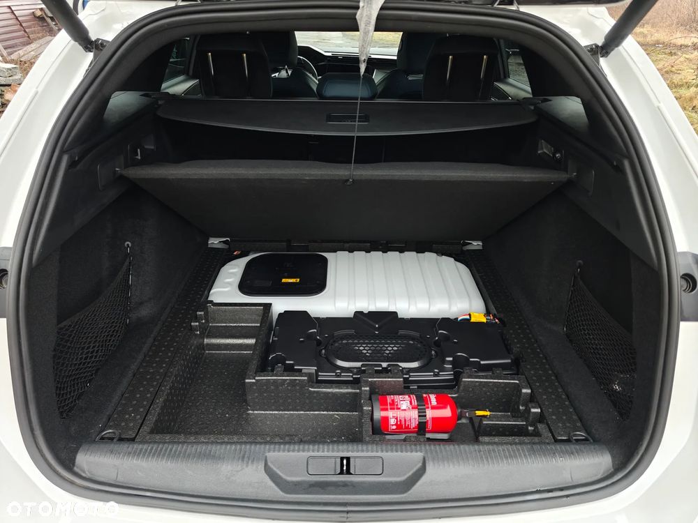 Peugeot 308 1.6 PureTech GPF GT S&S EAT8 - 17