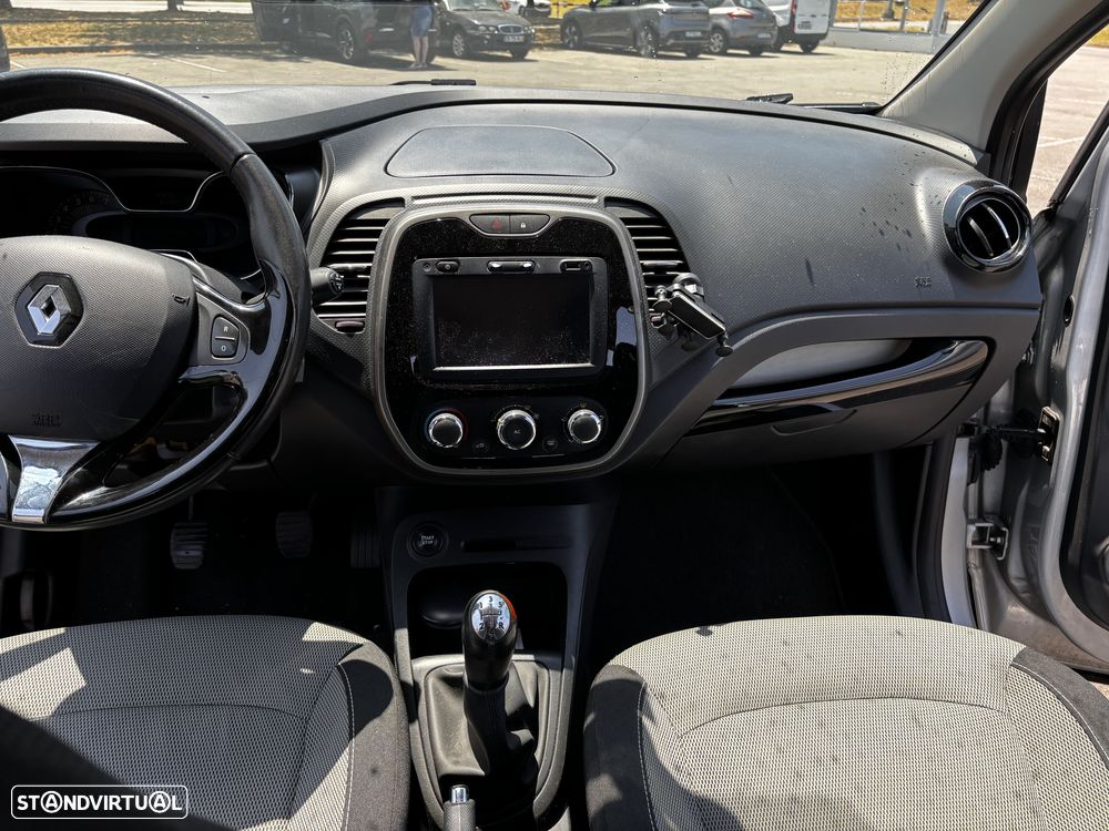 Renault Captur 0.9 TCE - 11