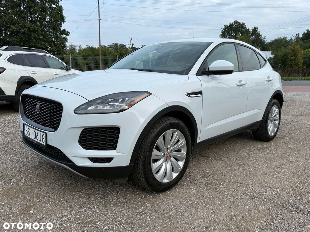 Jaguar F-Pace - 8