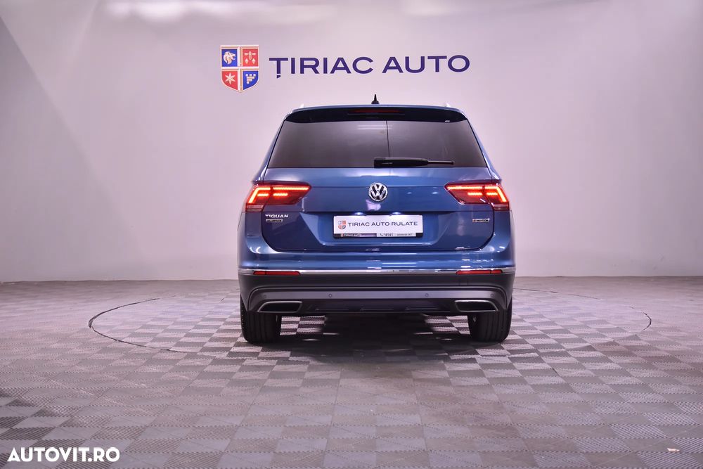 Volkswagen Tiguan - 4