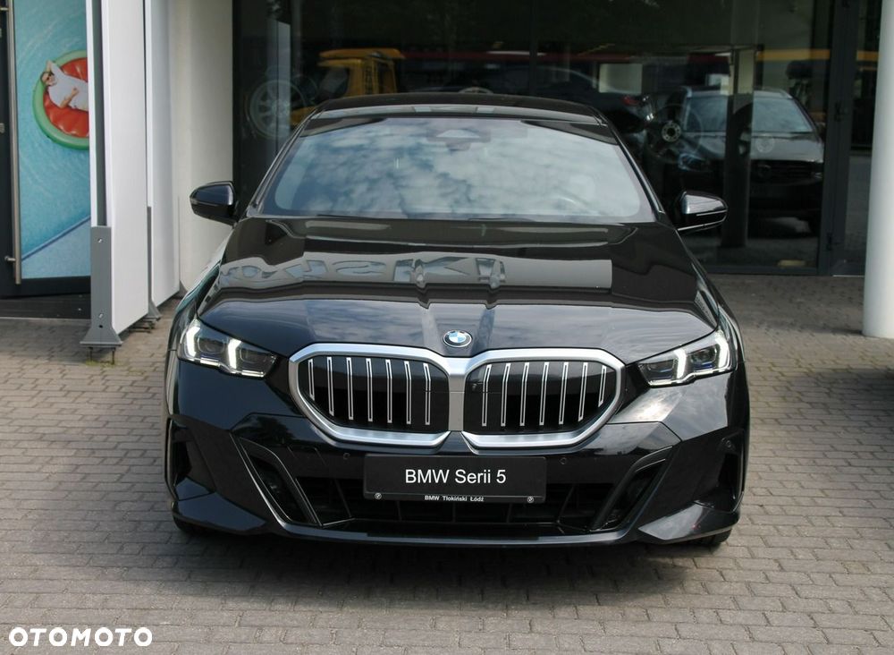 BMW Seria 5 520d mHEV M Sport - 8