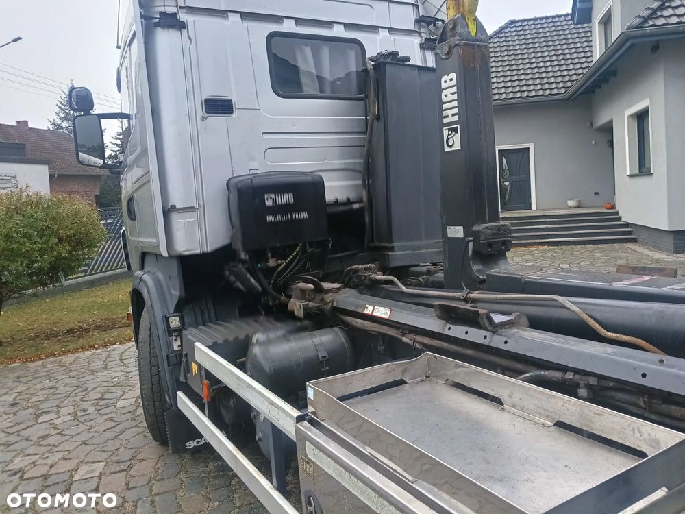 Scania R 560 6x4 - 6
