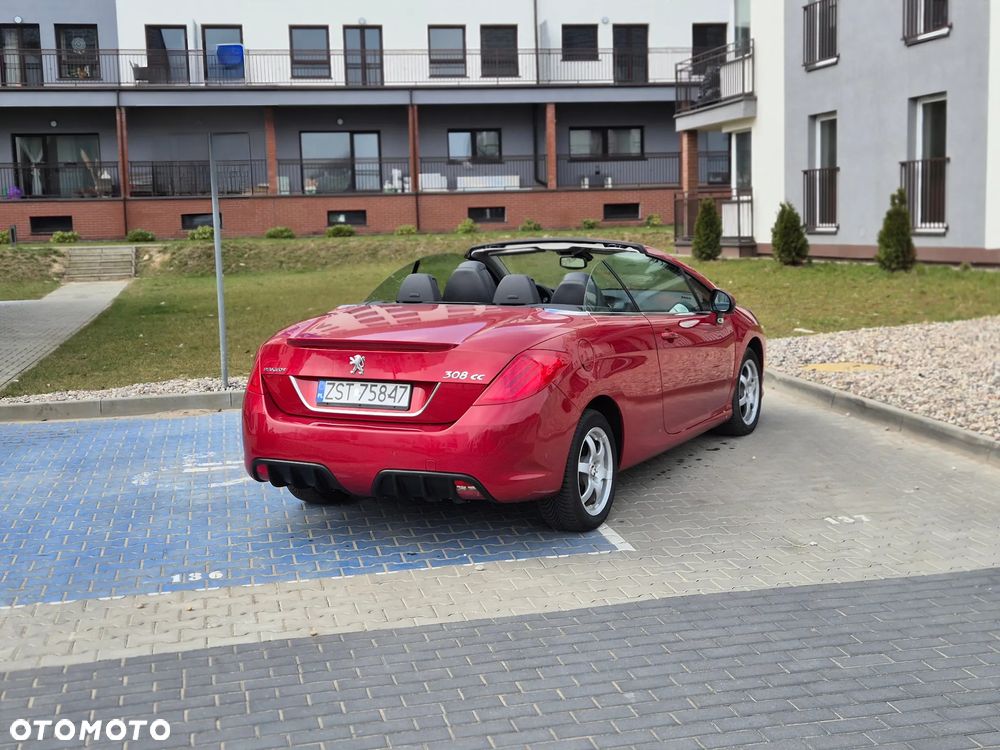 Peugeot 308 CC - 8