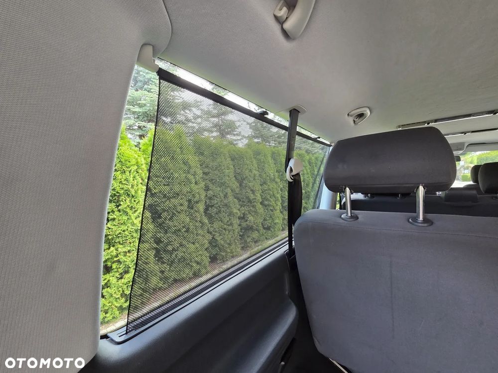 Volkswagen Caravelle L2 - 23