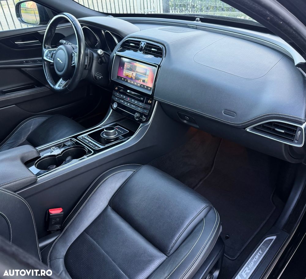 Jaguar XE 20d Aut. R-Sport - 9