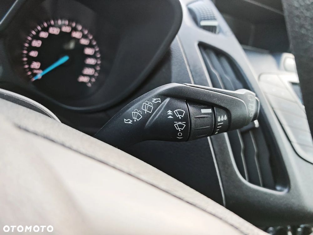 Ford Tourneo Connect 1.5 EcoBlue Start-Stop Titanium - 23