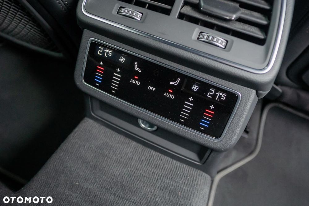 Audi A6 Avant 55 TFSI e quattro S tronic sport - 27