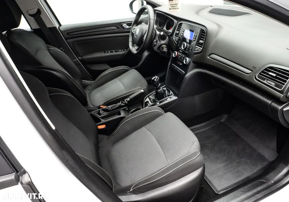 Renault Megane TCe 140 GPF Equilibre - 13