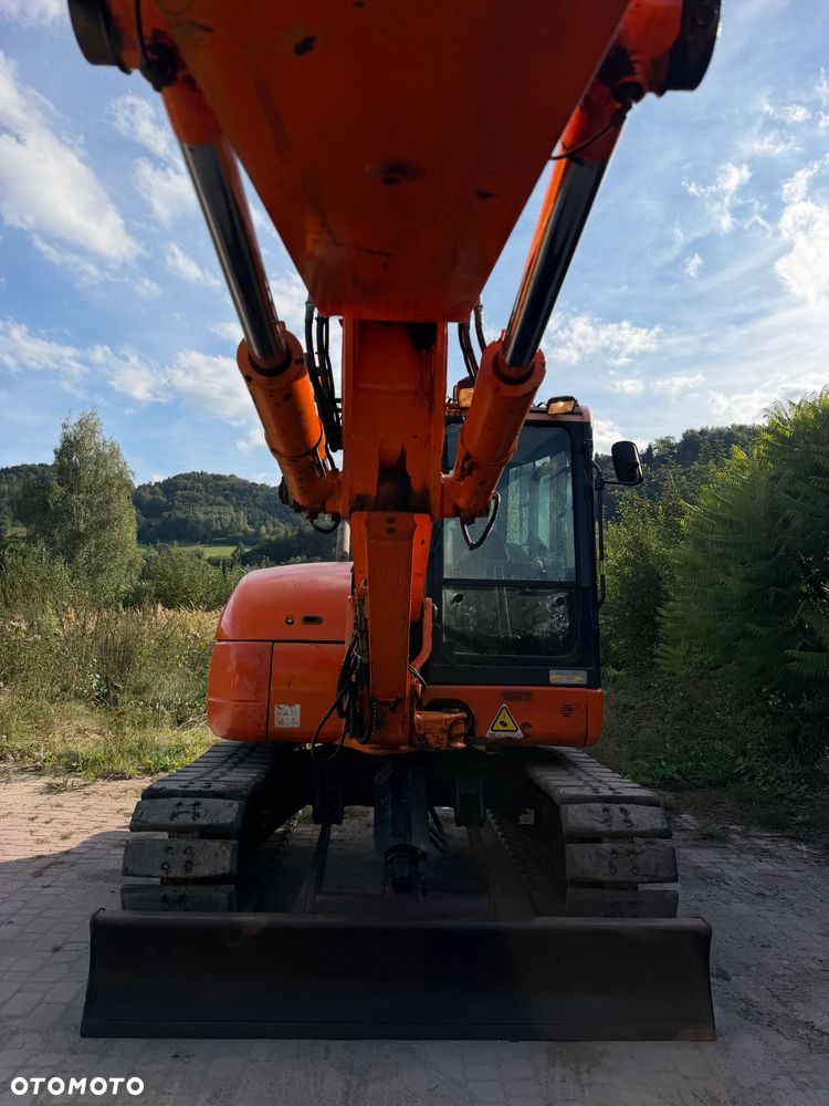 Komatsu Koparka Gąsienicowa 8 ton PC80MR-3. Sprowadzona z Norwegii. Centralne smarowanie!! Maszyna jak Nowa 2016rok. Niski Przebieg3x łamane Ramię. Klimatyzacja ser.DEKRA. Własna pompa paliwa. Ani deka luzów i wycieków. Gąsienice klepki bez zużycia! Podwozie w pięknym stanie. Okazja Maszyna zadbana!! Po serwisach eksploatacyjnych. - 14
