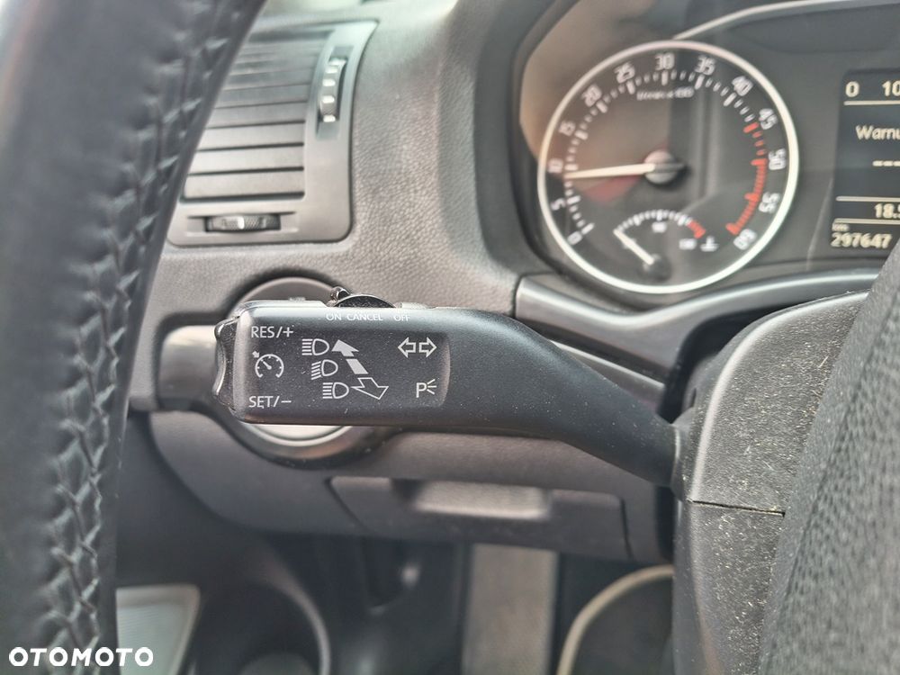 Skoda Octavia 2.0 TDI DPF DSG Laurin & Klement - 35