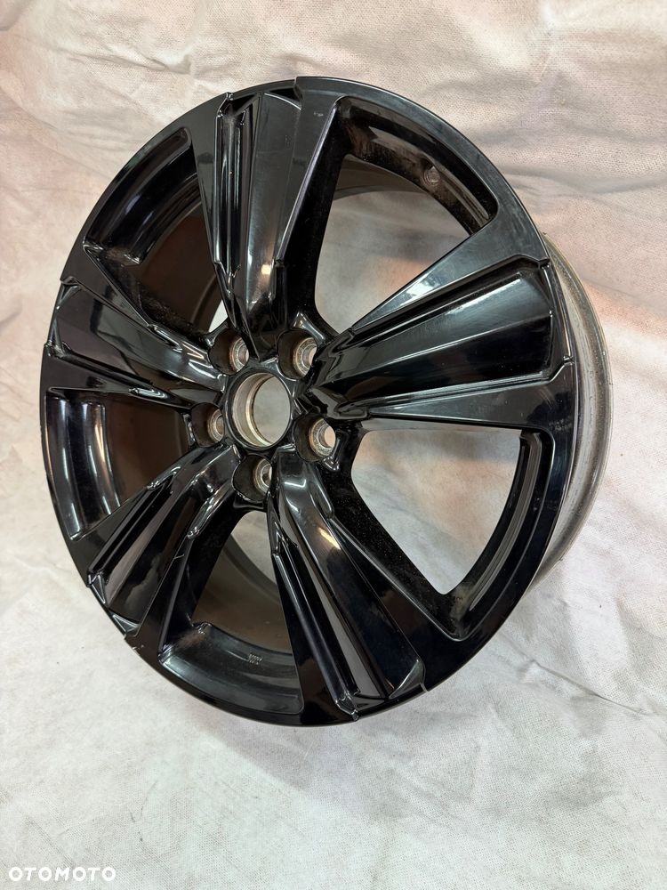 FELGA ALUMINIOWA 18" LEXUS UX 7.0" x 18" 5x114,3 ET45  18x 7J - 3