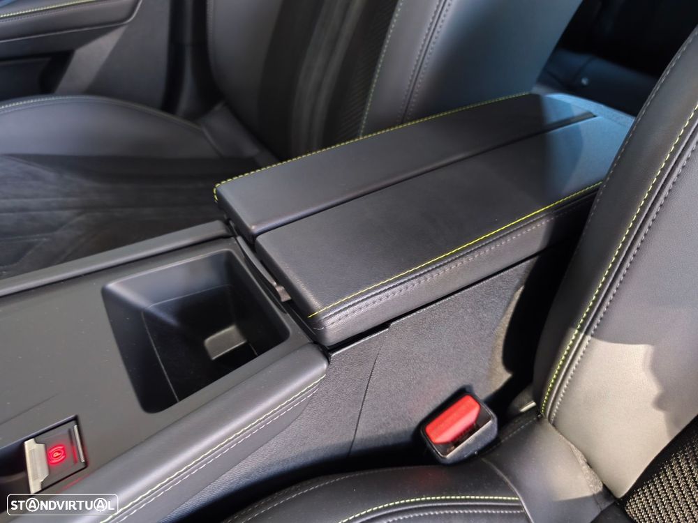 Peugeot 308 1.2 PureTech GT EAT8 - 31