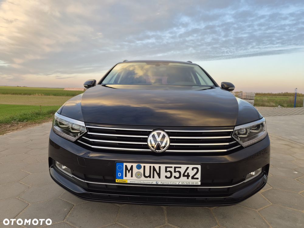 Volkswagen Passat Variant 2017 photo 2