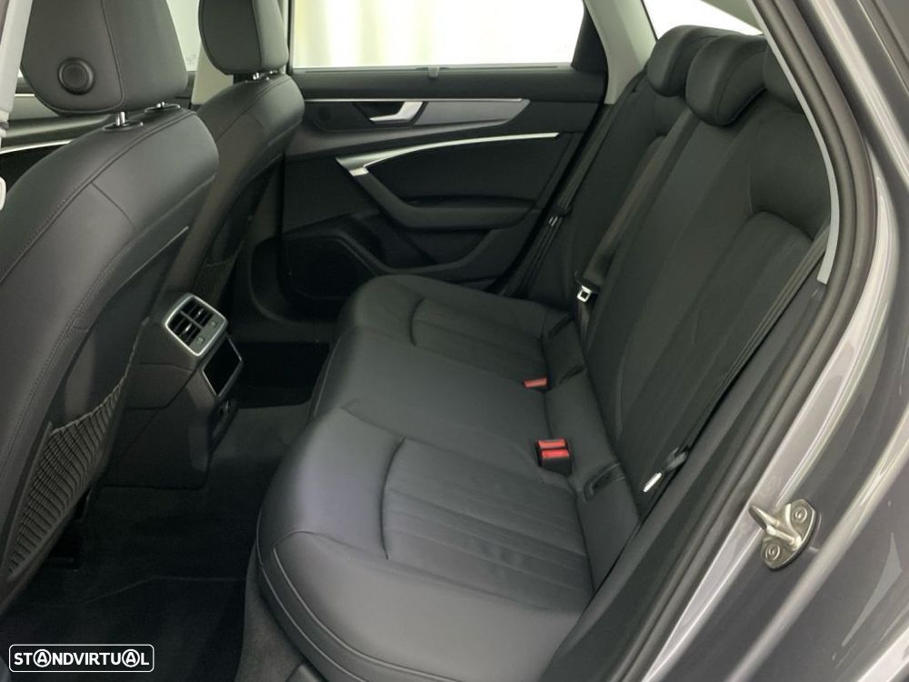 Audi A6 50 TFSIe quattro S tronic - 12