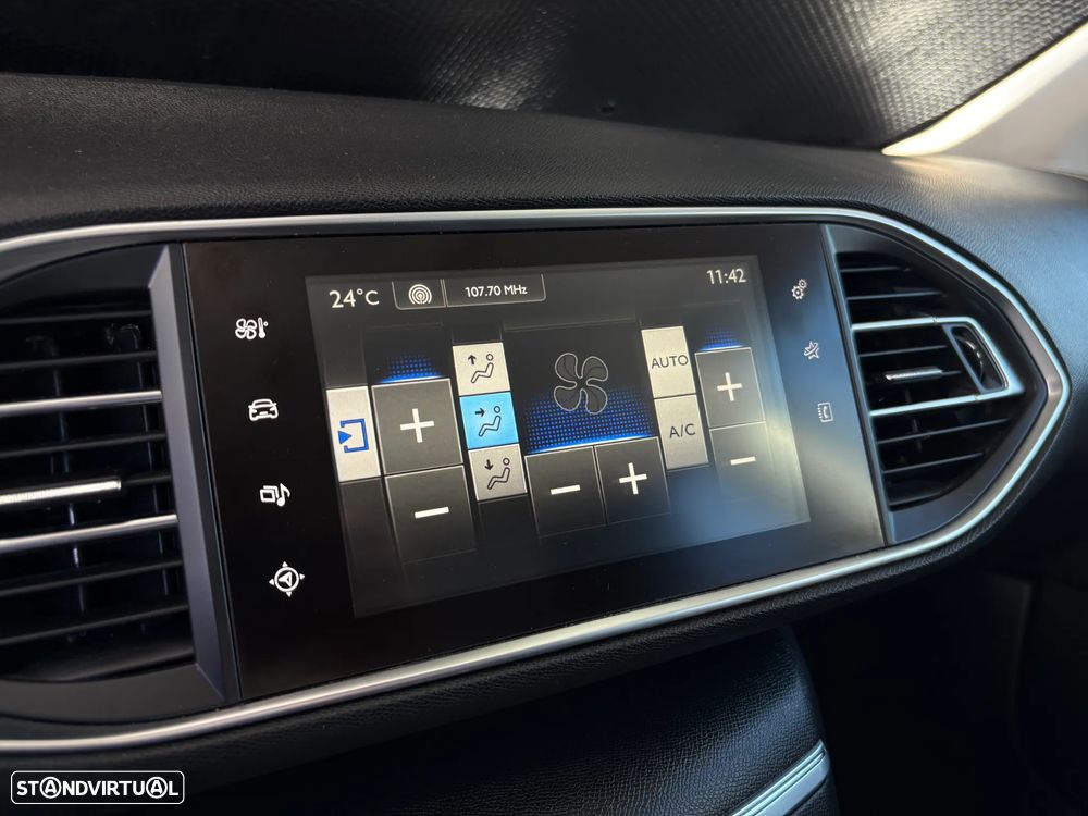 Peugeot 308 SW 1.6 BlueHDi Active - 11