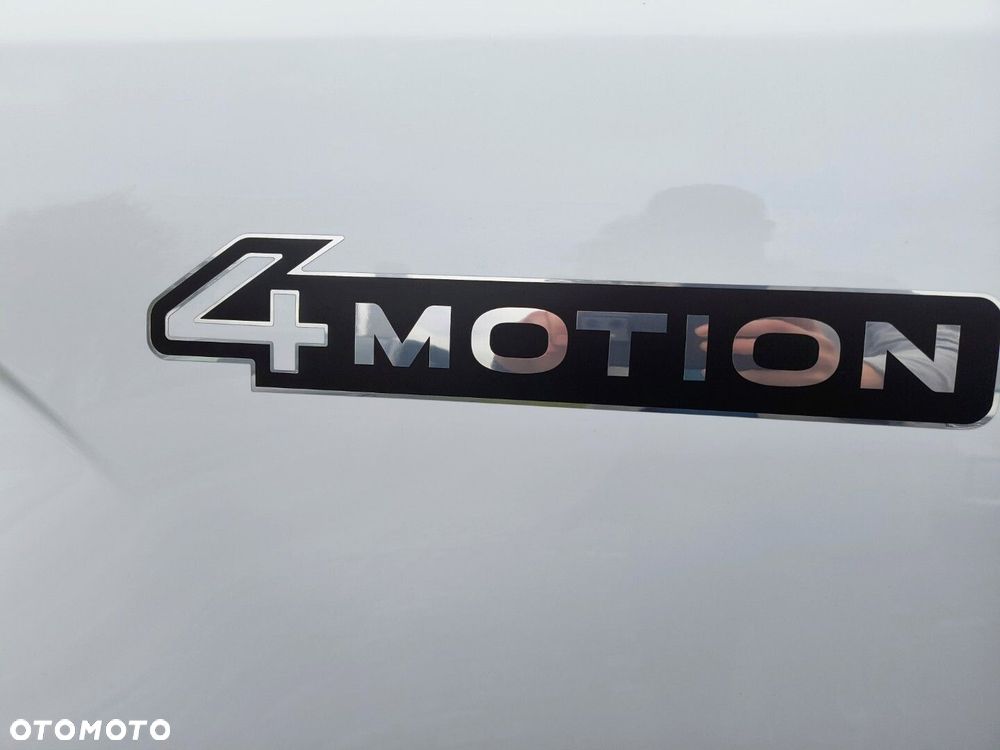 Volkswagen Amarok - 8