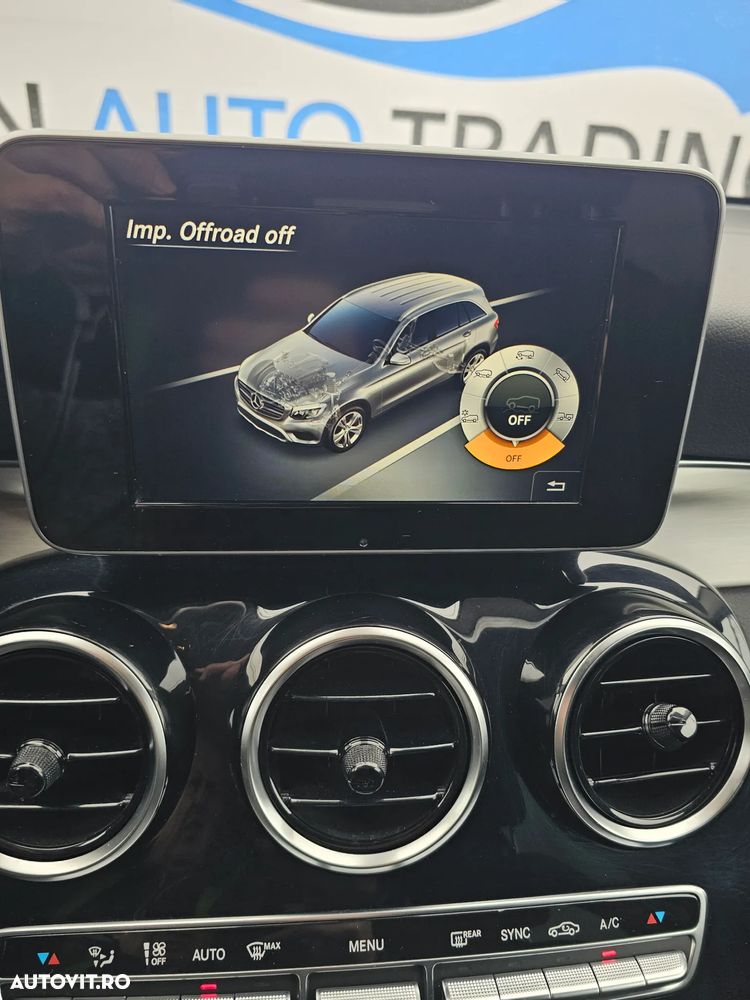 Mercedes-Benz GLC - 11