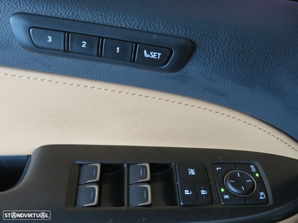 Lexus NX 450h+ E-FOUR Luxury Line - 12