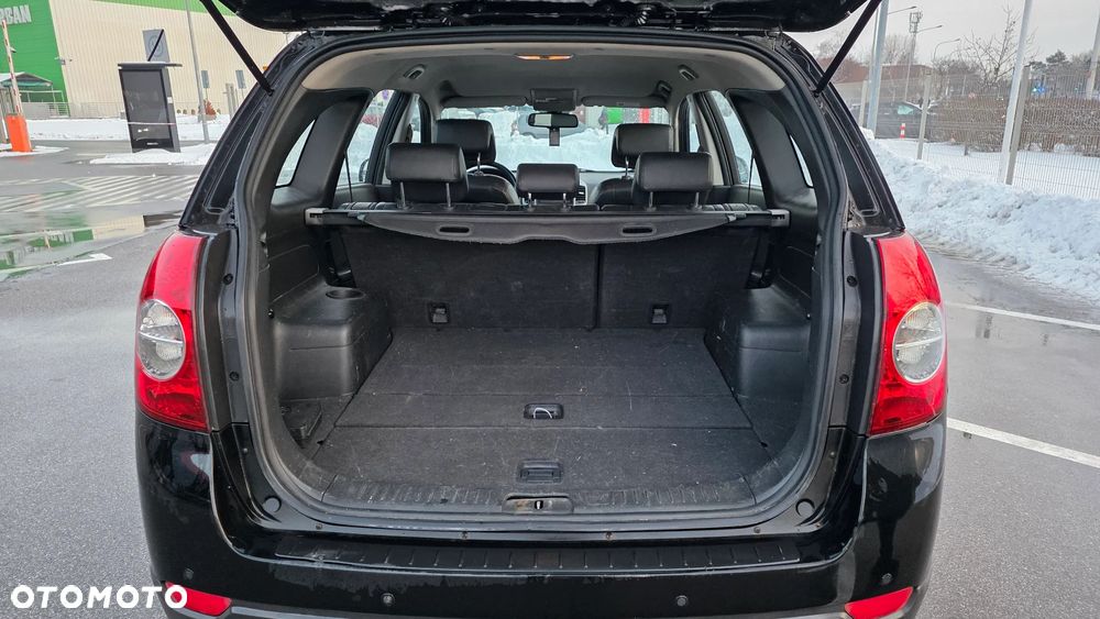 Chevrolet Captiva 2.0 d LT base 5os - 18