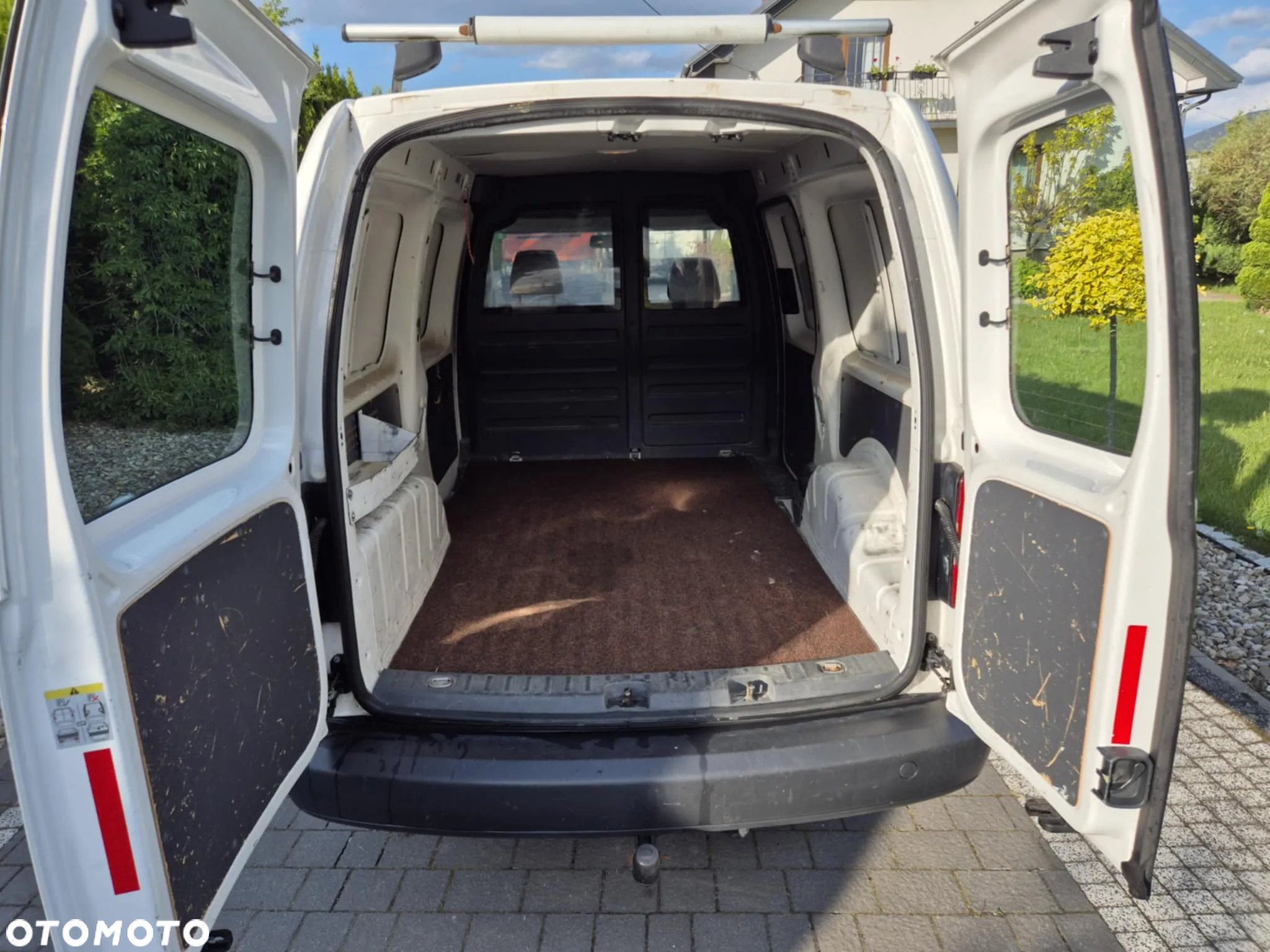 Volkswagen Caddy Maxi - 9