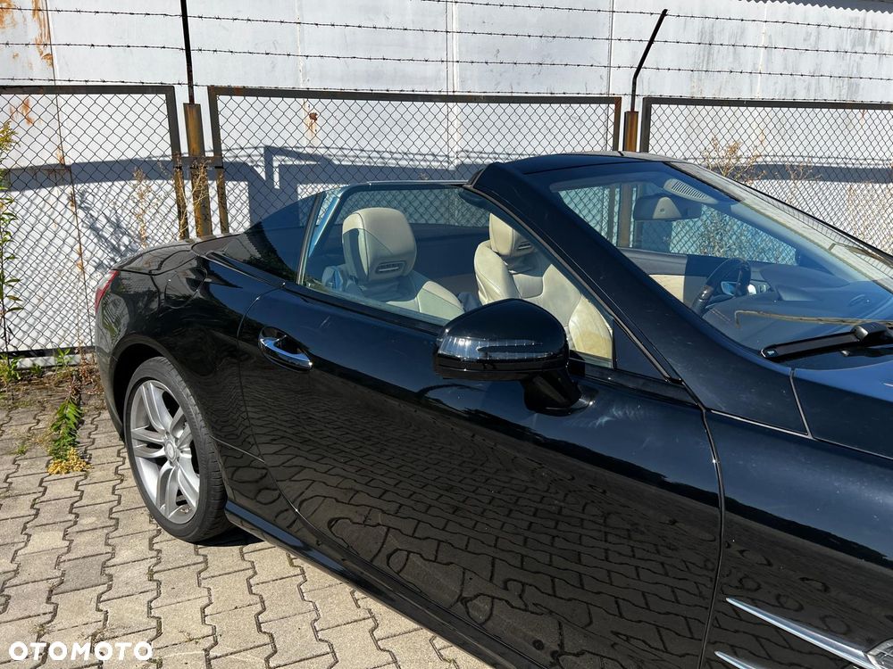 Mercedes-Benz SL - 23