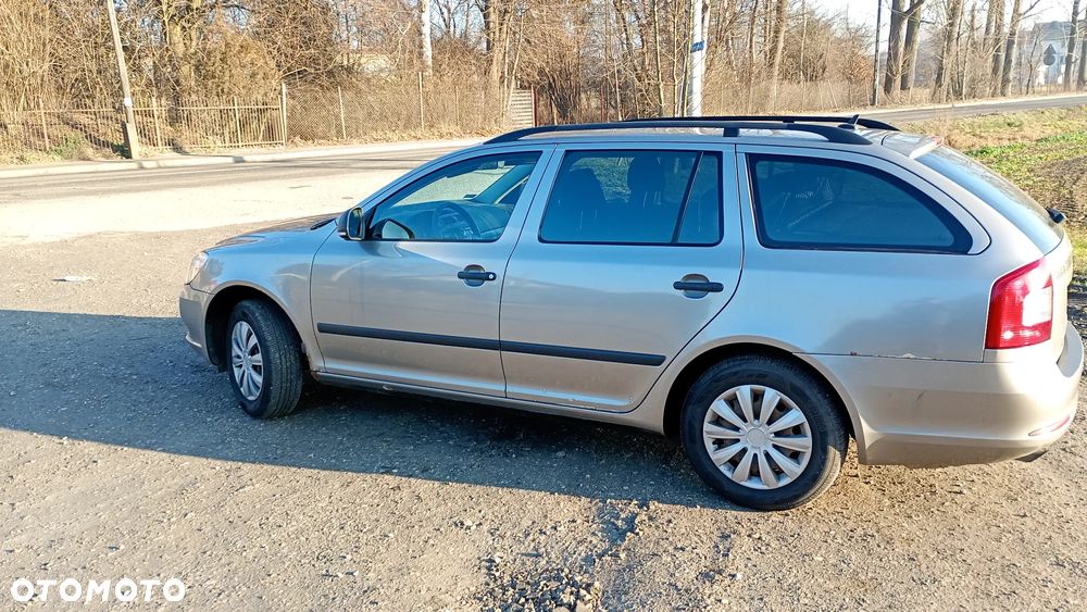 Skoda Octavia - 2