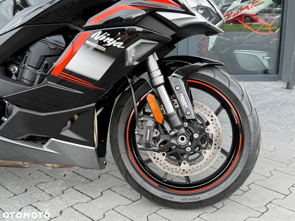 Kawasaki Ninja 1000 SX - 8