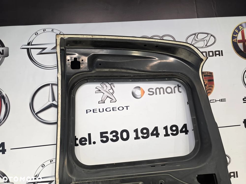 DACIA DOKKER LEWE SKRZYDEŁKO / TYLNE DRZWI / KLAPA TYLNA TYLNIA TYŁ , NOWA ORYGINALNA , NR AUKCJI KL52 - 10