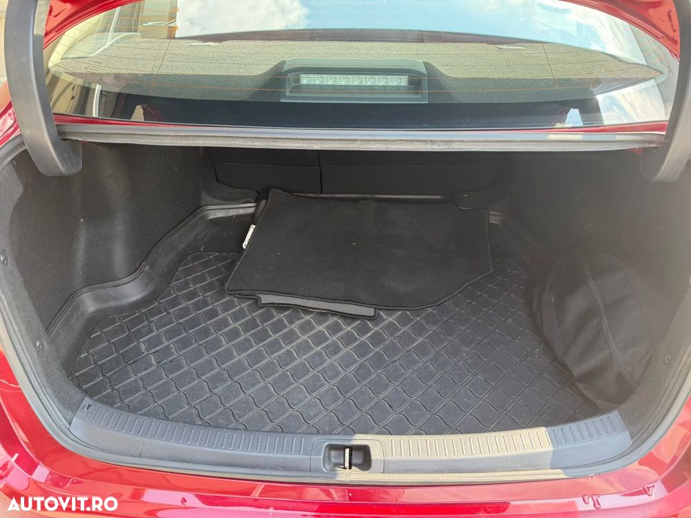 Toyota Corolla 1.6 CVT Business - 23