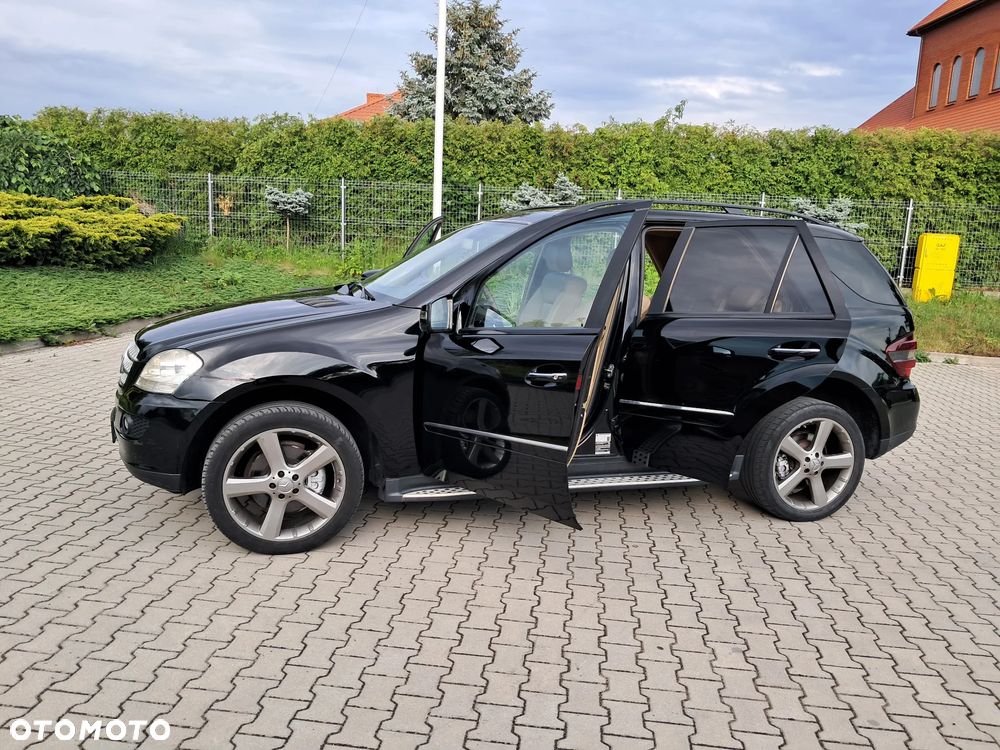 Mercedes-Benz ML 320 CDI 4Matic 7G-TRONIC - 4