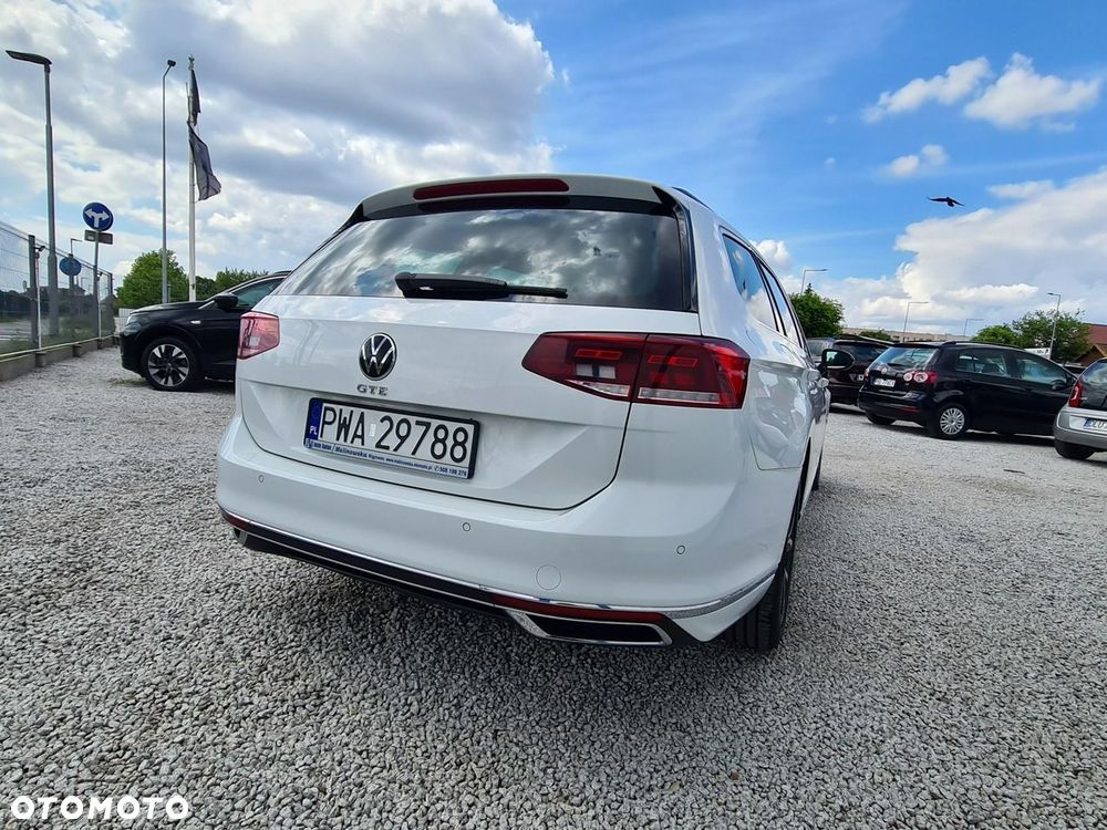 Volkswagen Passat - 7