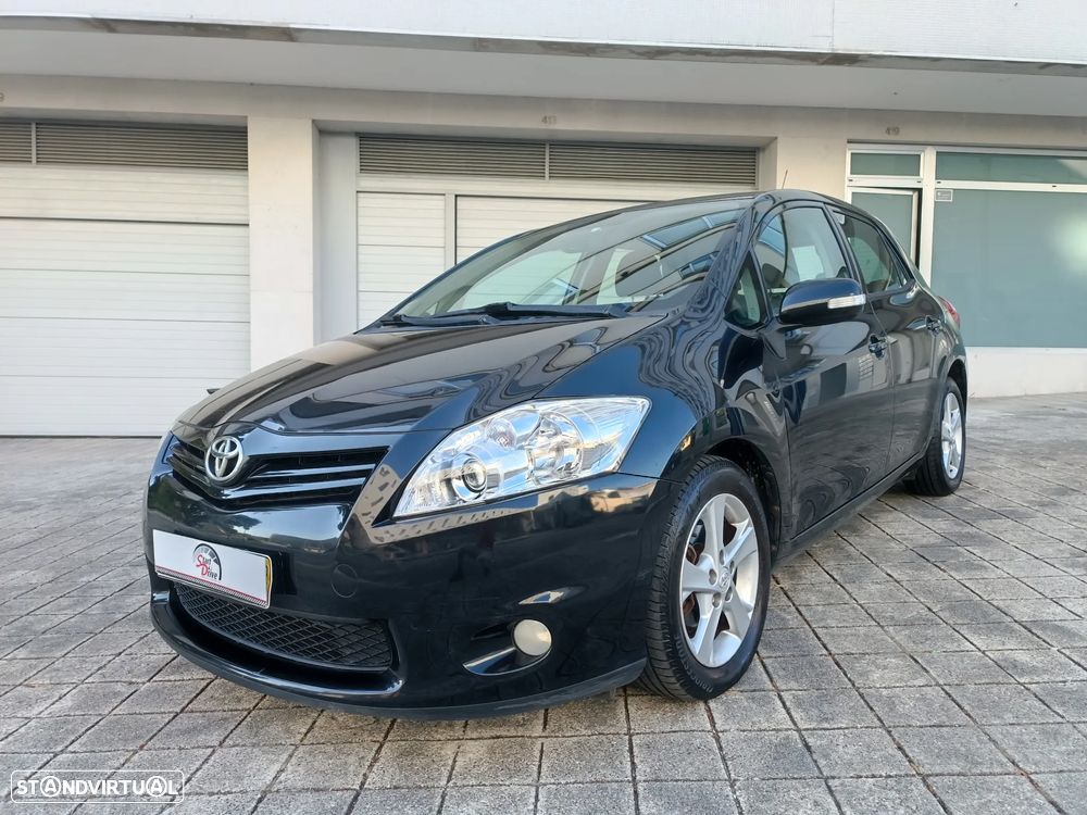 Toyota Auris 1.4 D-4D Comfort+Pack Style - 1