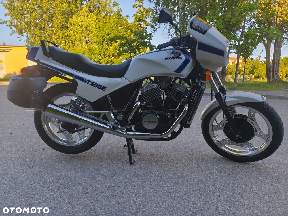 Honda VT - 2