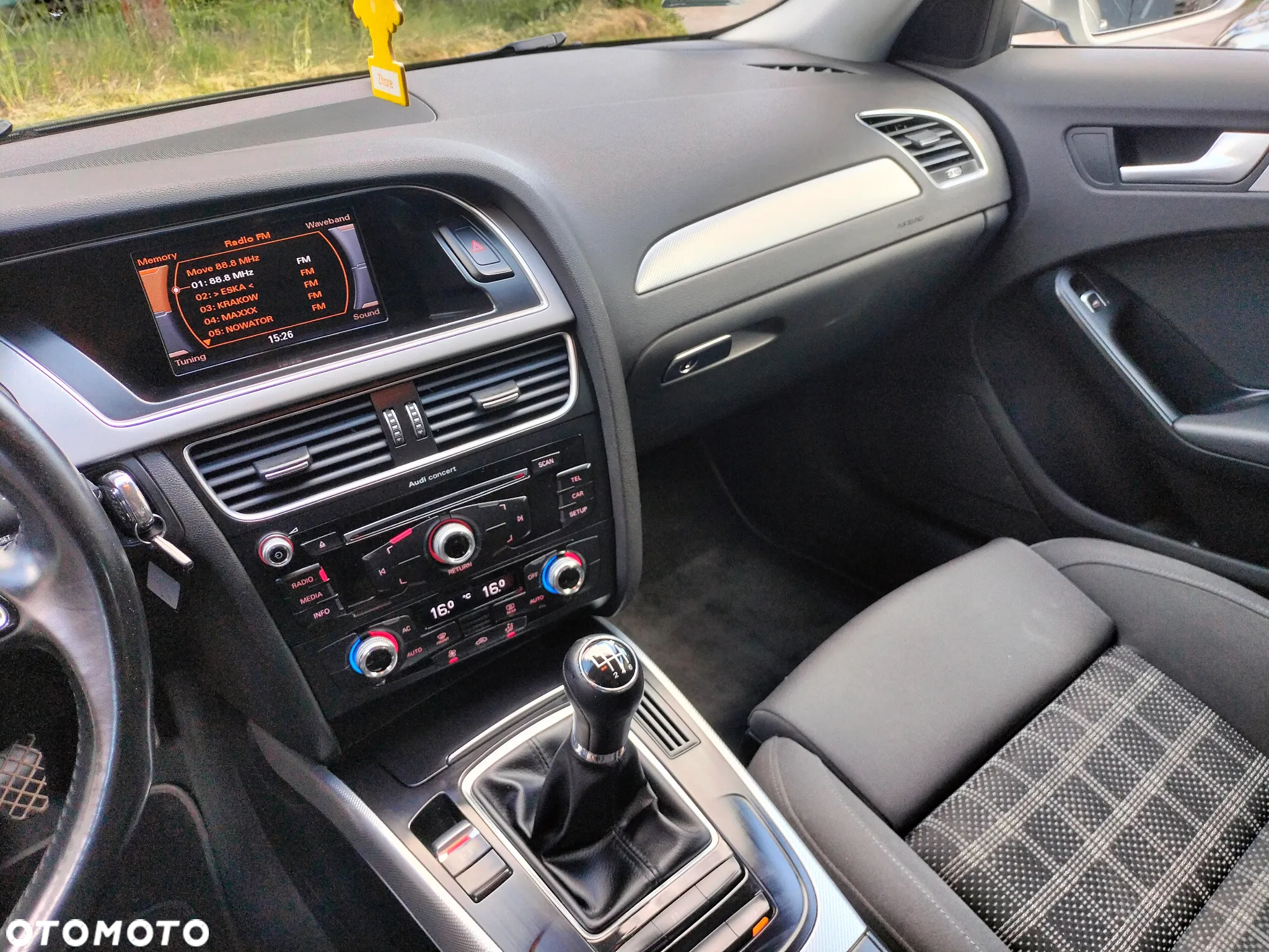 Audi A4 2.0 TDI - 9