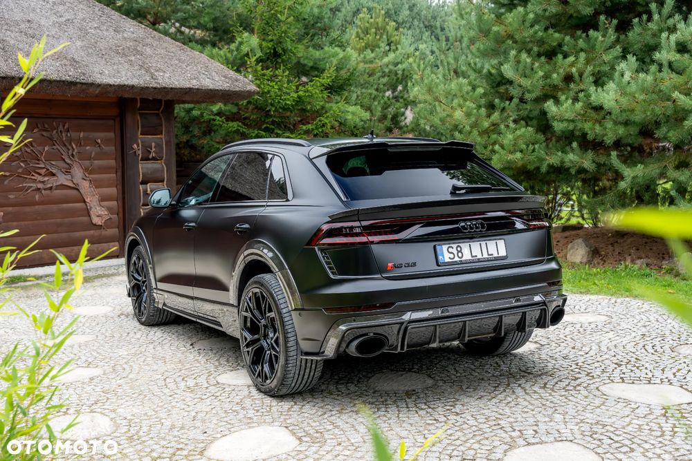Audi RS Q8 - 3