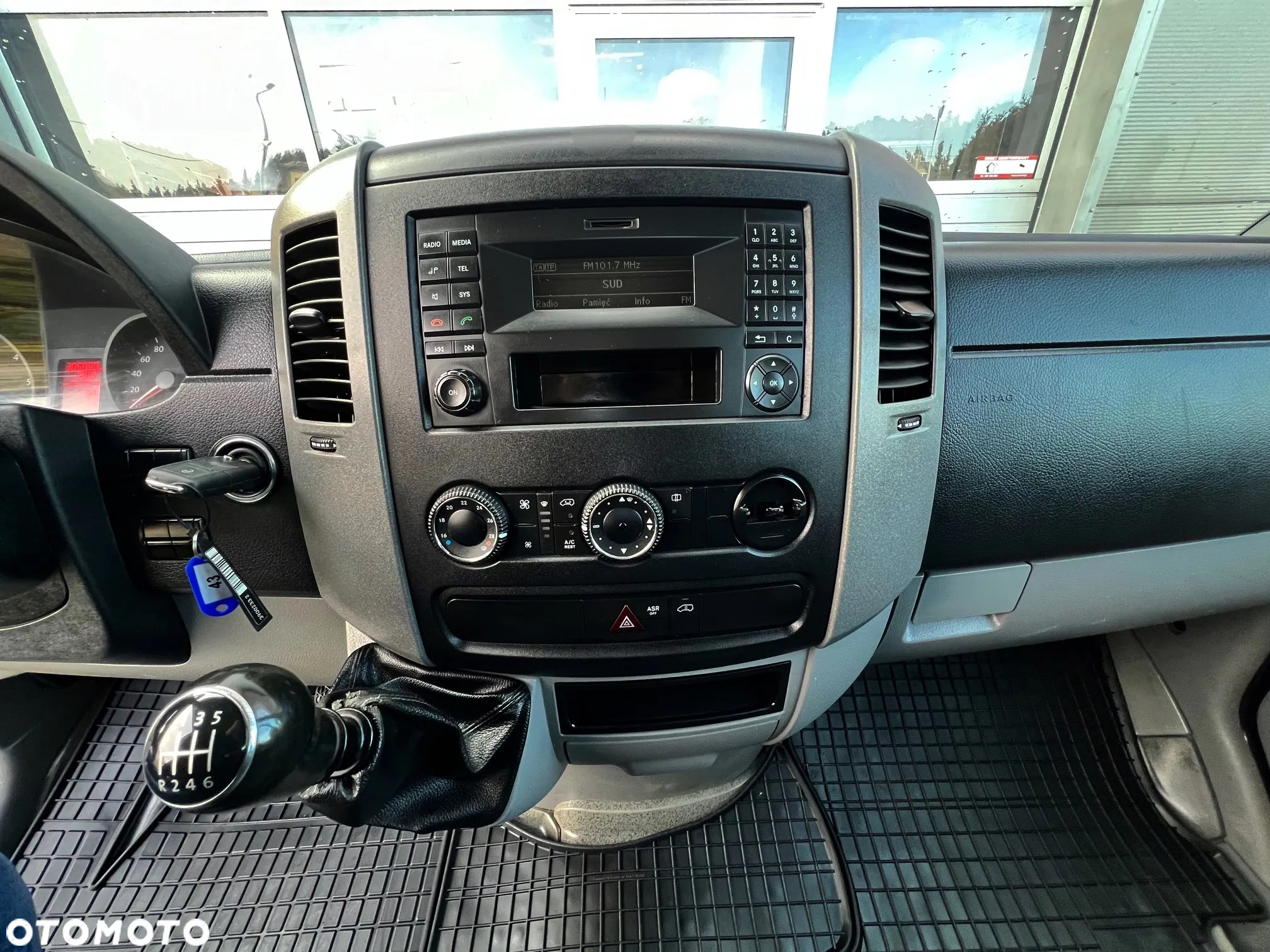 Volkswagen Crafter Doka Brygadówka Skrzynia 7-miejsc Zarejestrowany w PL - 14