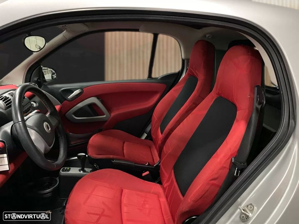 Smart ForTwo Coupé 1.0 mhd Passion 71 - 13