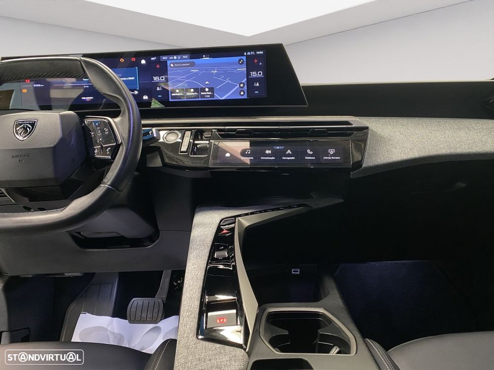 Peugeot 3008 1.2 Hybrid Allure e-DCS6 - 11