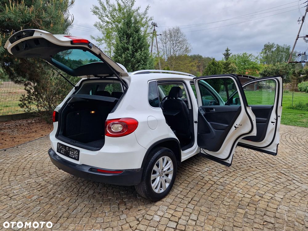 Volkswagen Tiguan 2.0 TDI DPF 4Motion BlueMotion Technology DSG Track & Field - 7