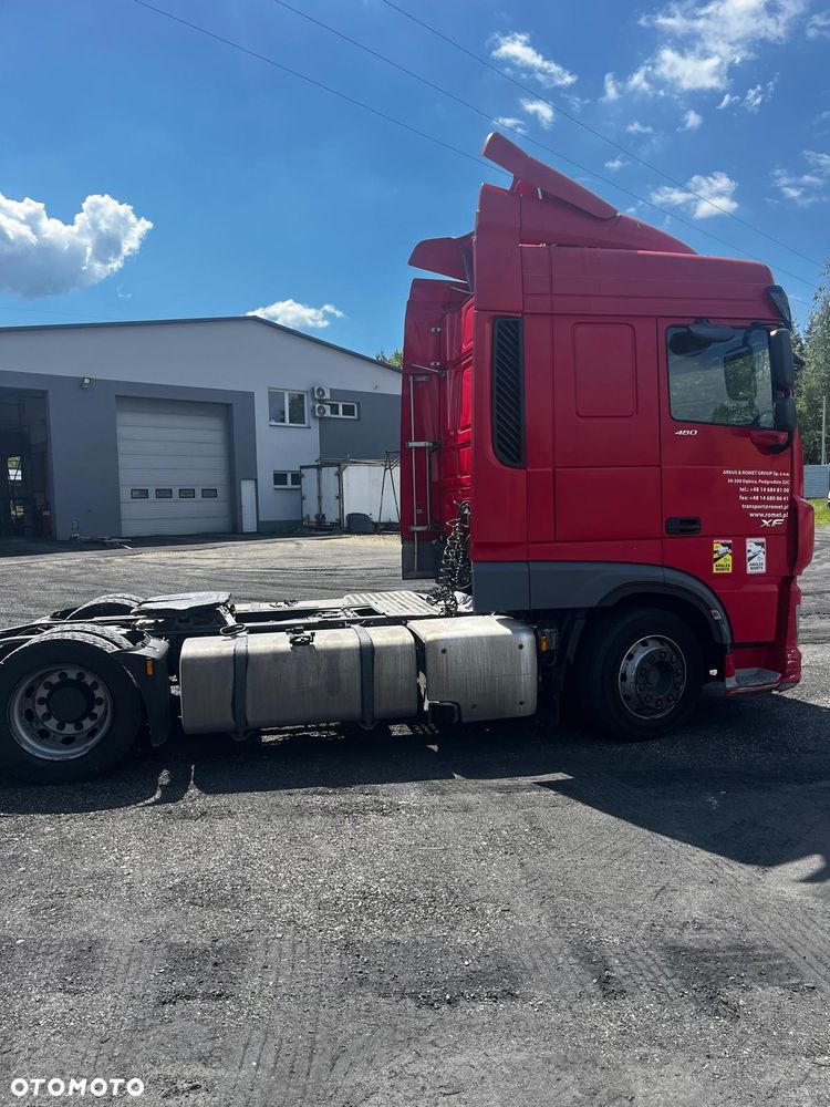 DAF 480XF - 12