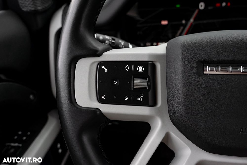 Land Rover Defender 130 3.0 P400 MHEV X-Dynamic HSE - 34