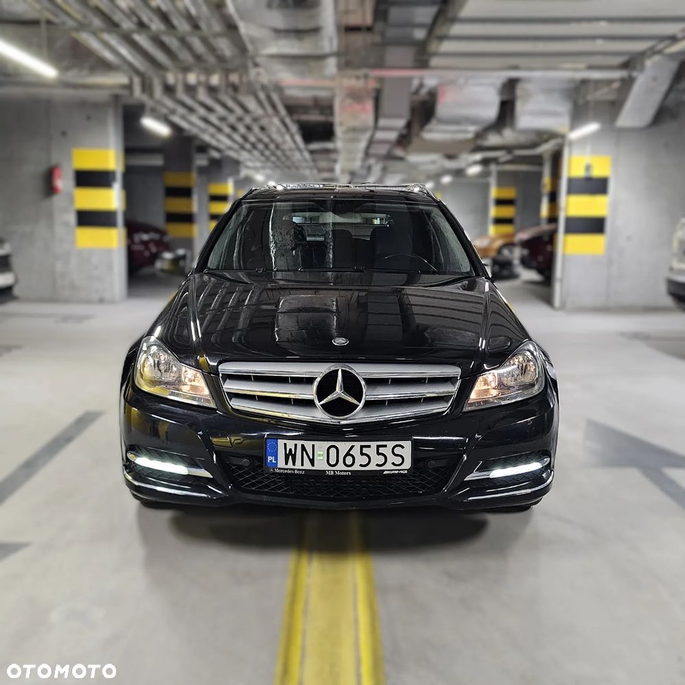 Mercedes-Benz Klasa C 180 CDI DPF (BlueEFFICIENCY) Avantgarde - 1