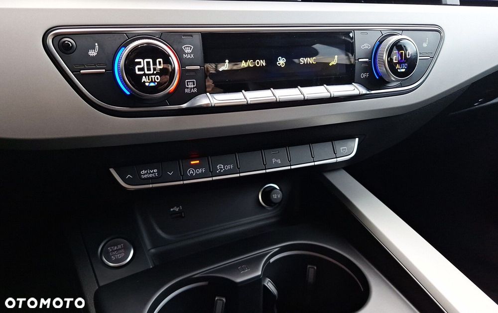 Audi A4 Limousine - 15