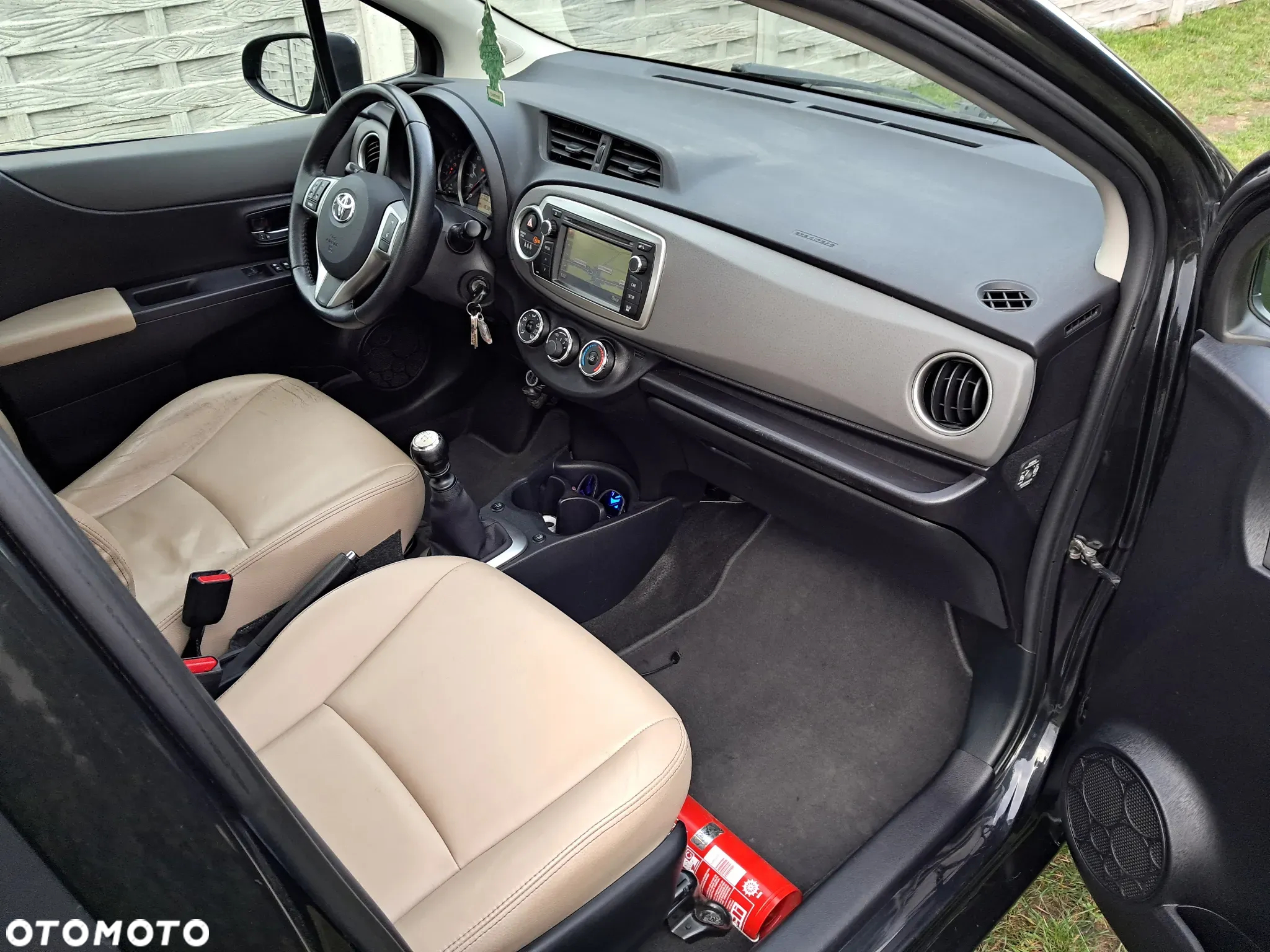 Toyota Yaris 1.33 Prestige - 10
