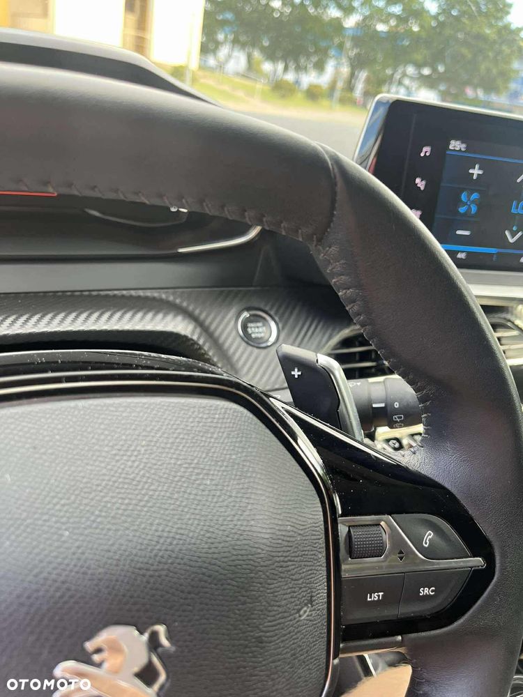 Peugeot 208 1.2 PureTech Allure S&S EAT8 - 9