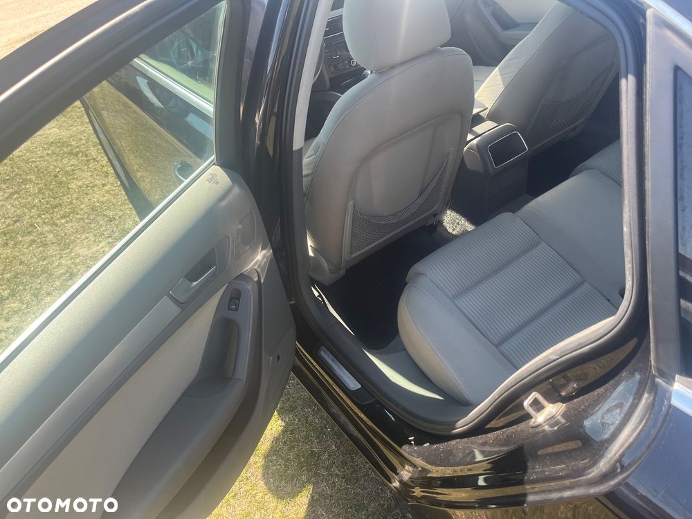 Audi A4 Limousine 2.0 TDI - 12