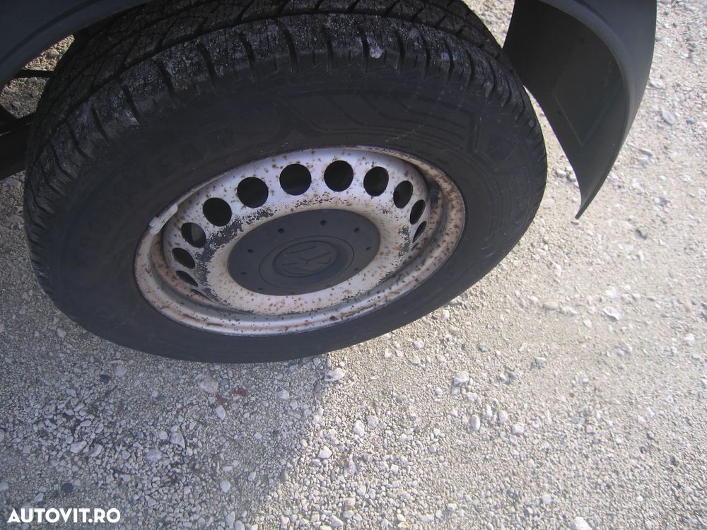 Volkswagen TRANSPORTER T6 , 6 LOC. PLATFORMA MIXTA , AC. - 40