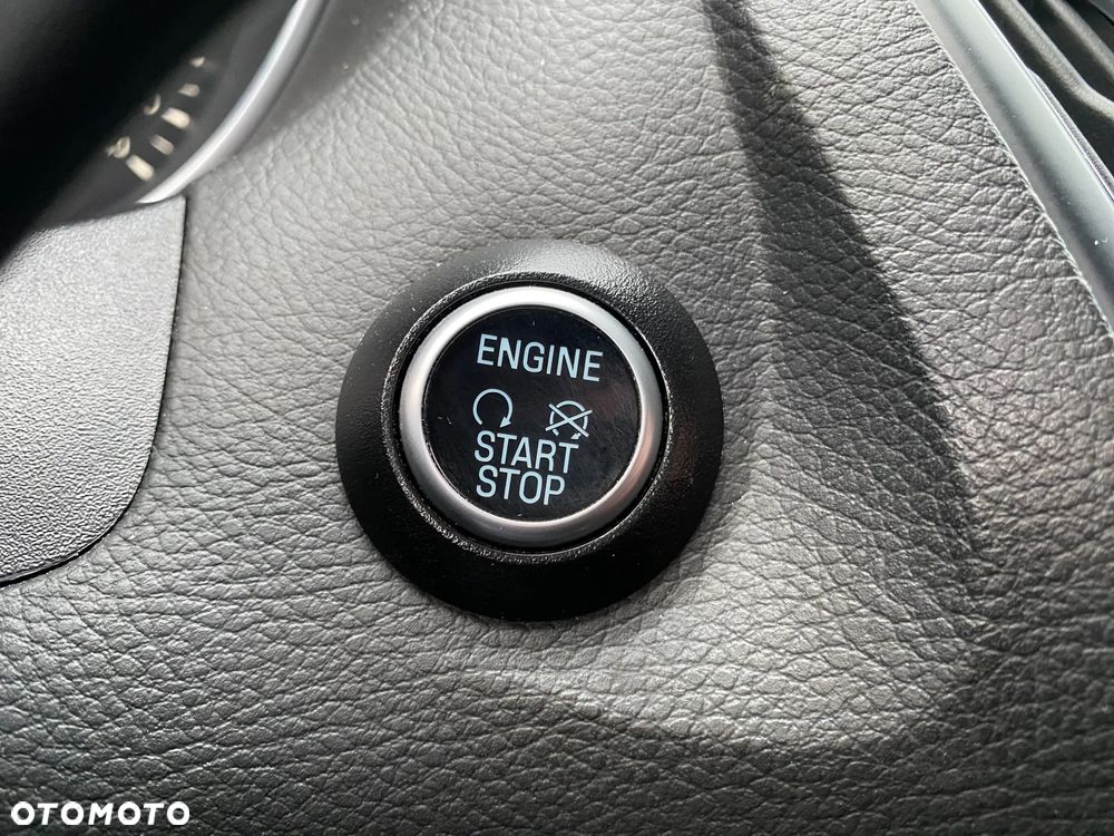 Ford Focus 1.5 EcoBlue Start-Stopp-System ST-LINE - 26